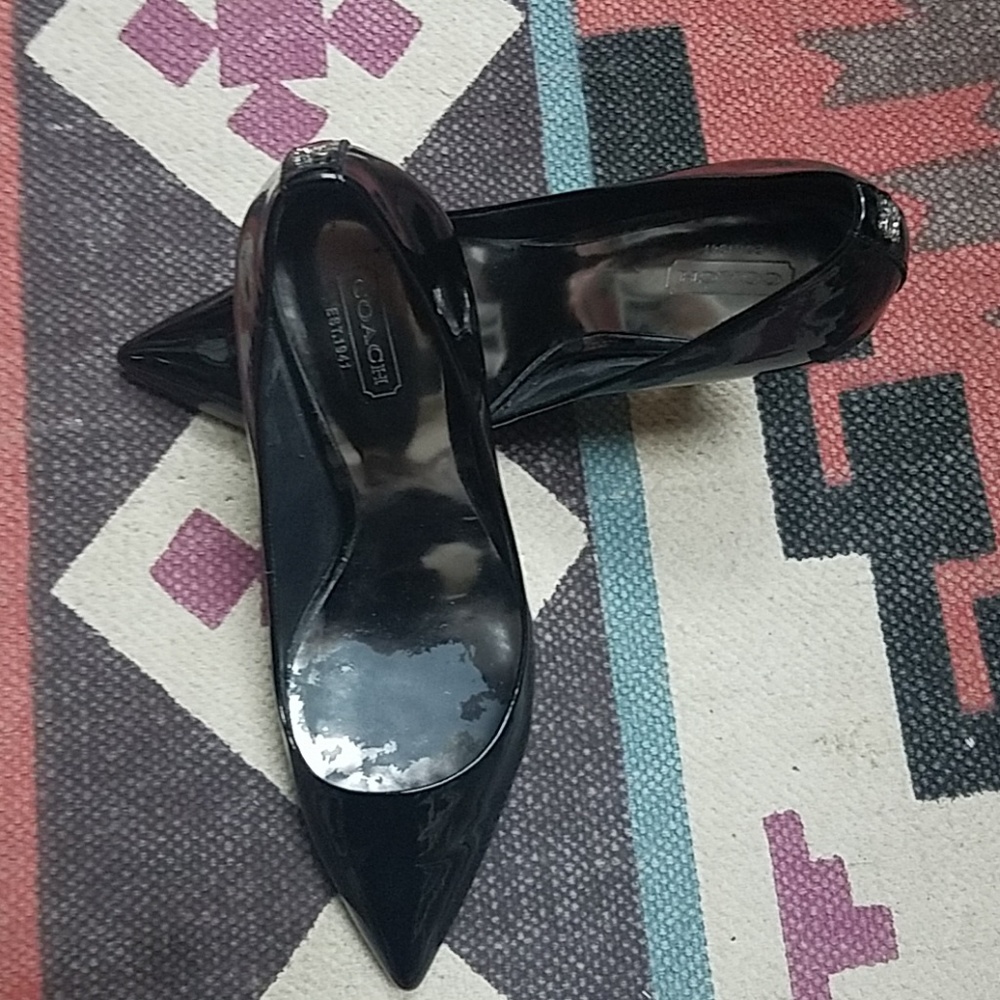 COACH Heels - Picture 2 of 6